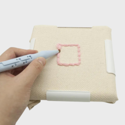 Nem "clip-on" ramme - plast - 3 str. i n - til punch needle og broderi